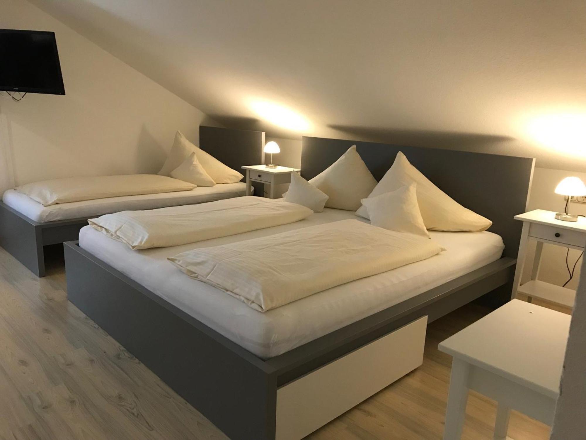 Abendruhe Hotel - Kontaktloser Check In Oberhaching Bagian luar foto
